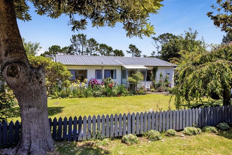 Photo of property in 30 Hobart Drive, Spotswood, New Plymouth, 4310