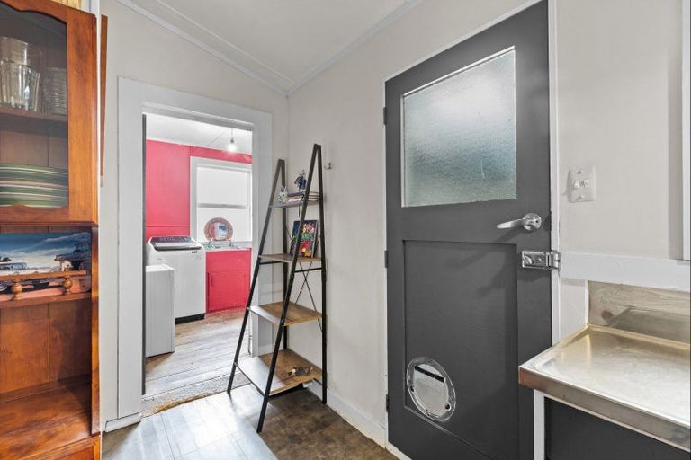 Photo of property in 18 Dixons Line, Bunnythorpe, Palmerston North, 4481