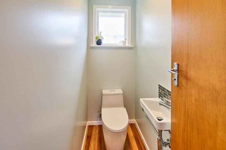 Photo of property in 50 Mark Avenue, Paparangi, Wellington, 6037