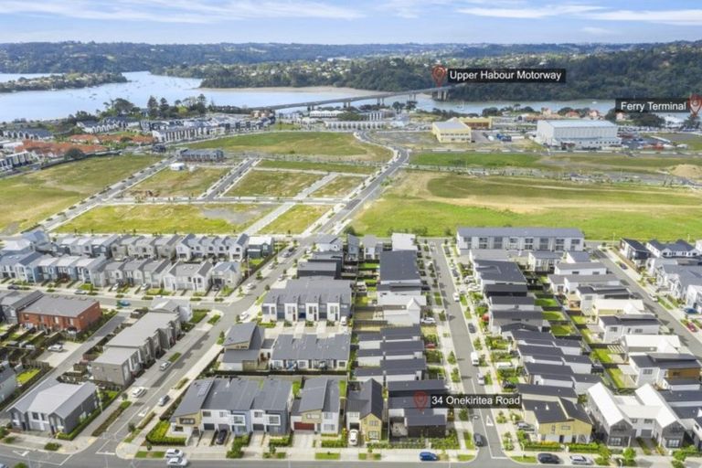 Photo of property in 34 Onekiritea Road, Hobsonville, Auckland, 0616