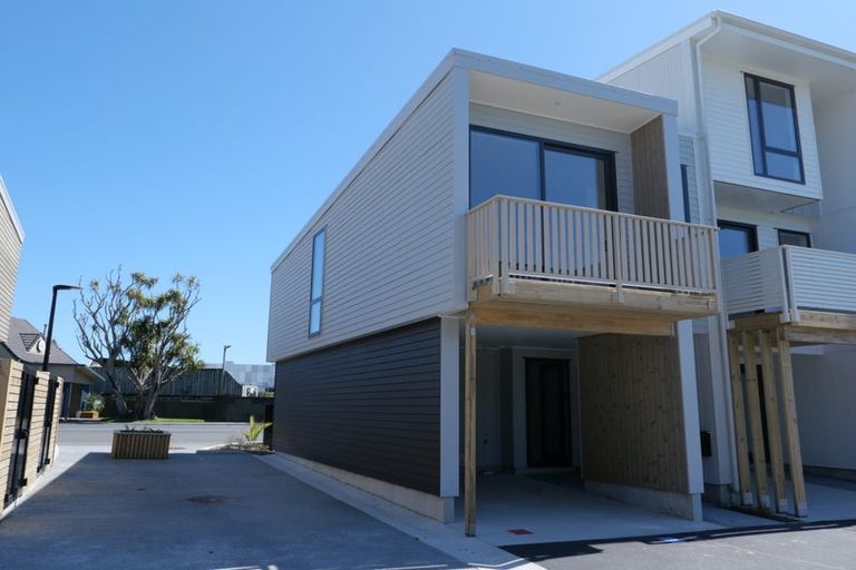 Photo of property in 39 Kamahi Place, Paraparaumu, 5032