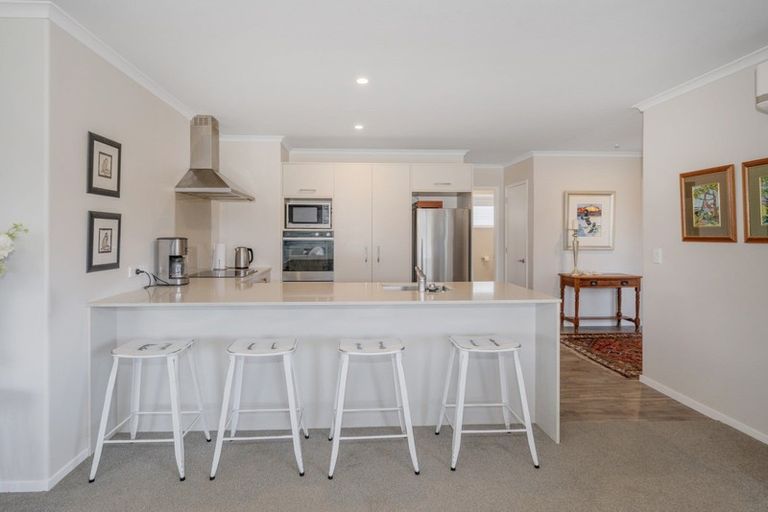 Photo of property in 2 Little George Place, Whitianga, 3510