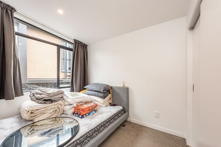 Photo of property in 38u2 Bankot Crescent, Ngaio, Wellington, 6035