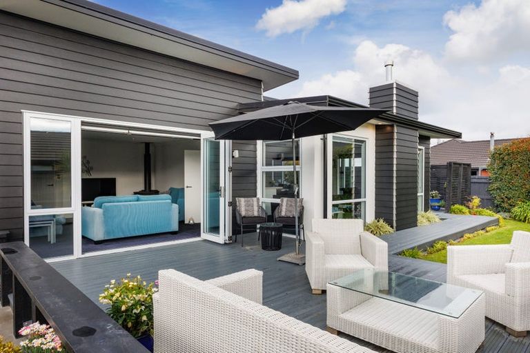 Photo of property in 59 Liberty Grove, Kelvin Grove, Palmerston North, 4414