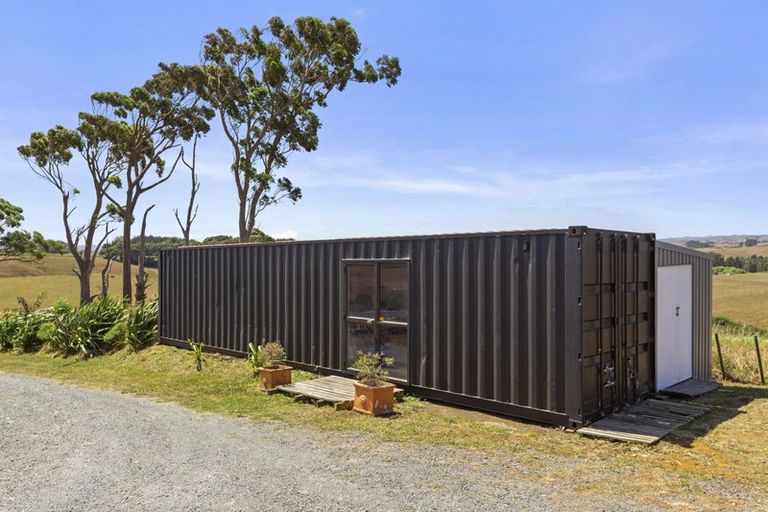 Photo of property in 42 Van Houtte Road, Raglan, 3295