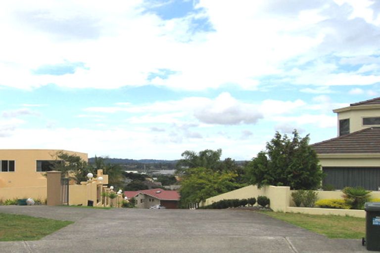 Photo of property in 24 Belvedere Court, West Harbour, Auckland, 0618