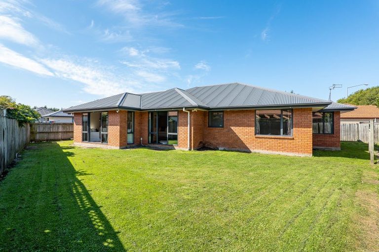 Photo of property in 17 Saint Thomas Place, Woolston, Christchurch, 8062