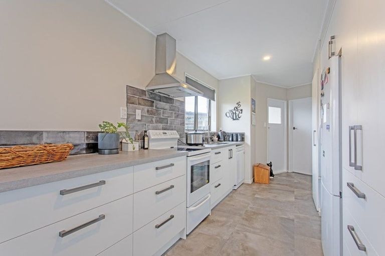 Photo of property in 4 Stiles Avenue, Waipukurau, 4200