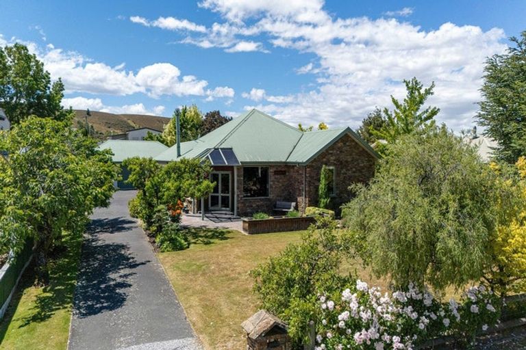 Photo of property in 130 Sunderland Street, Clyde, 9330