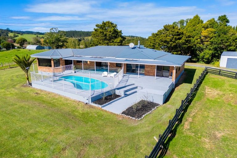 Photo of property in 382 Whareora Road, Whareora, Whangarei, 0175