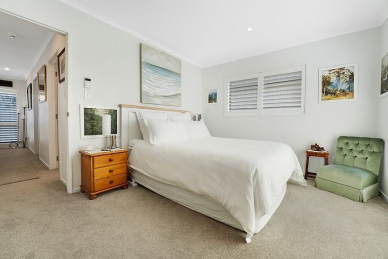 Photo of property in 9 Poaka Road, Hobsonville, Auckland, 0616