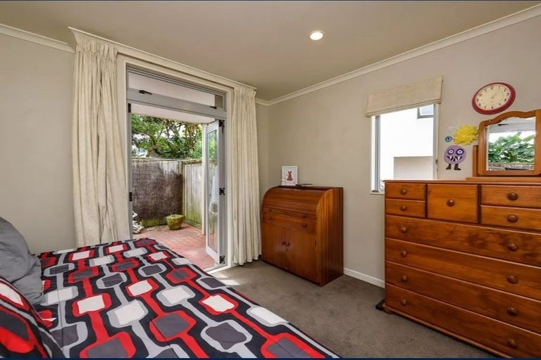 Photo of property in Marrakech Cafe, 46/305 Evans Bay Parade, Hataitai, Wellington, 6021