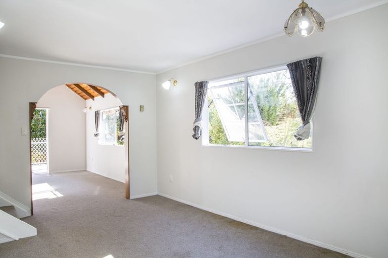 Photo of property in 26 Richards Avenue, Forrest Hill, Auckland, 0620