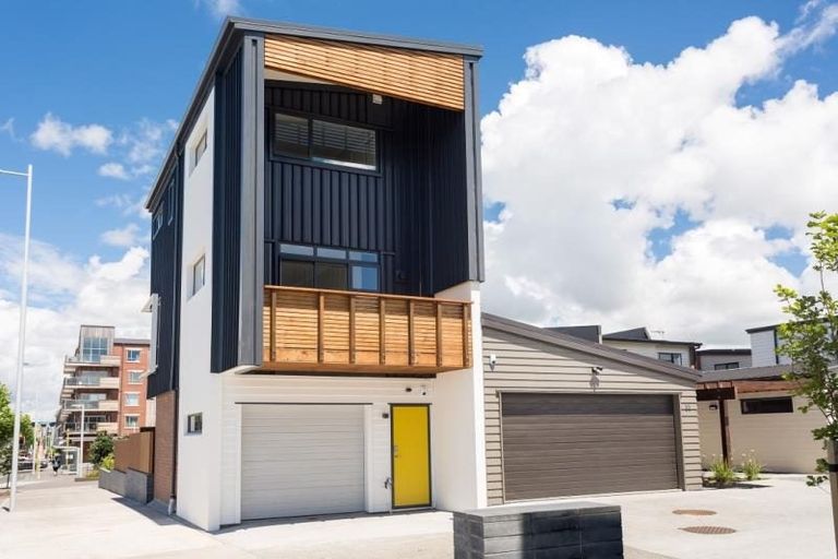 Photo of property in 162 Hobsonville Point Road, Hobsonville, Auckland, 0616