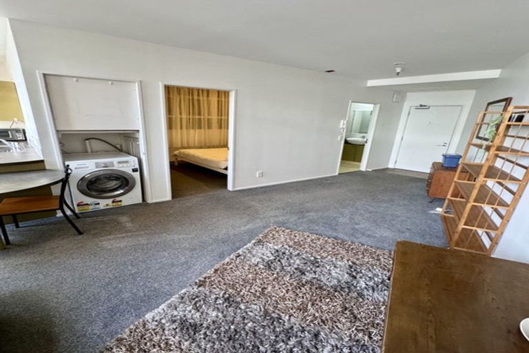 Photo of property in Hume House, 13/152u The Terrace, Wellington Central, Wellington, 6011
