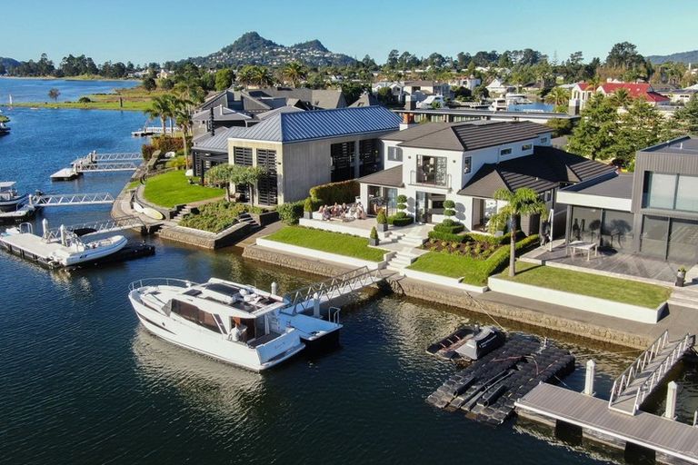 Photo of property in 137 Motu Grande, Pauanui, Hikuai, 3579