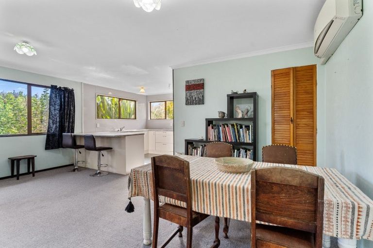 Photo of property in 215 Rangiuru Road, Otaki, 5512