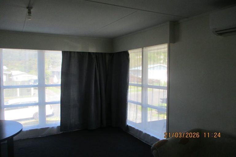 Photo of property in 1/18 Kairanga Crescent, Wainuiomata, Lower Hutt, 5014
