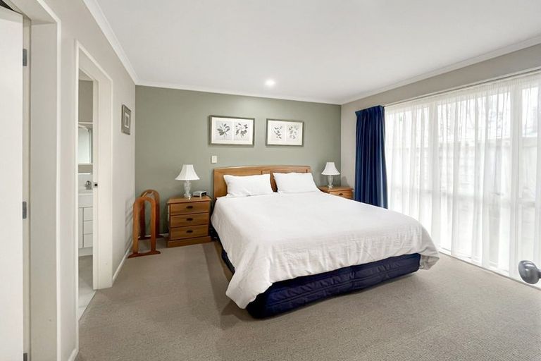 Photo of property in 24a Pitama Road, Awapuni, Palmerston North, 4412