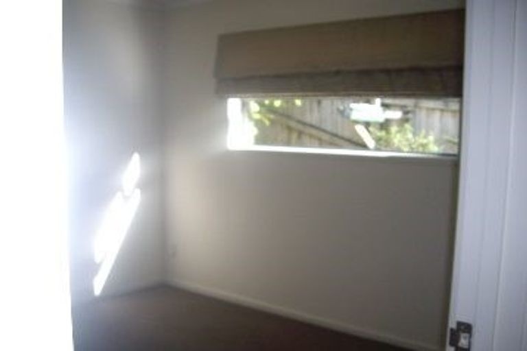 Photo of property in 16 Glenreagh Place, Torbay, Auckland, 0630