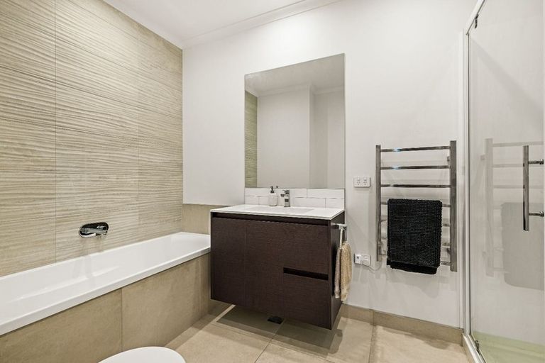 Photo of property in 1/42 Nugget Avenue, Hobsonville, Auckland, 0616