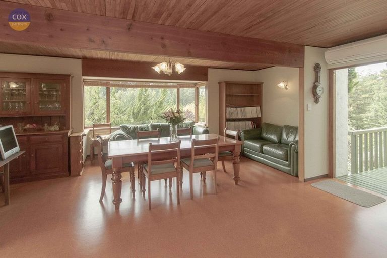 Photo of property in 39a Tauroa Road, Havelock North, 4130
