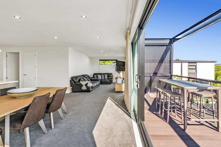 Photo of property in 4/275 Kilmore Street, Christchurch Central, Christchurch, 8011