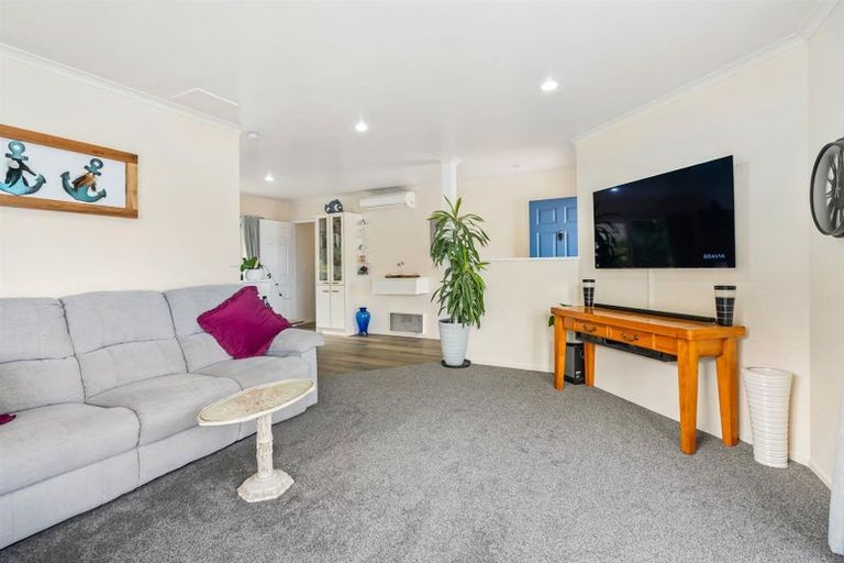 Photo of property in 19 Ridgeway Drive, Greymouth, 7805