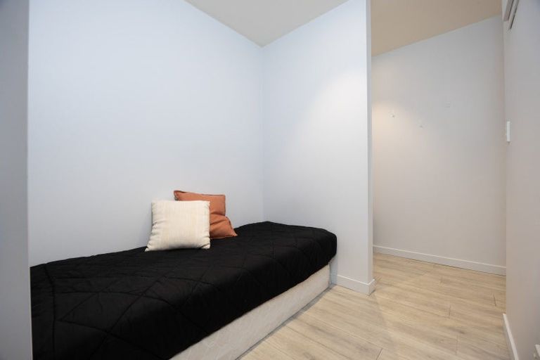 Photo of property in Latitude 41, 13/269 Wakefield Quay, Stepneyville, Nelson, 7010