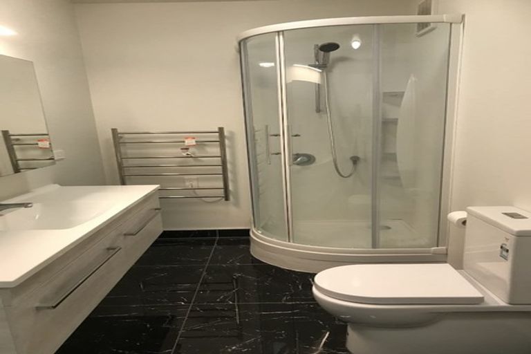 Photo of property in 2 Telford Terrace, Oriental Bay, Wellington, 6011