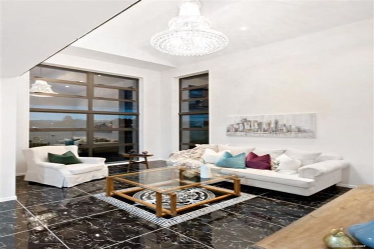 Photo of property in 11 Golden Avenue, Flat Bush, Auckland, 2019