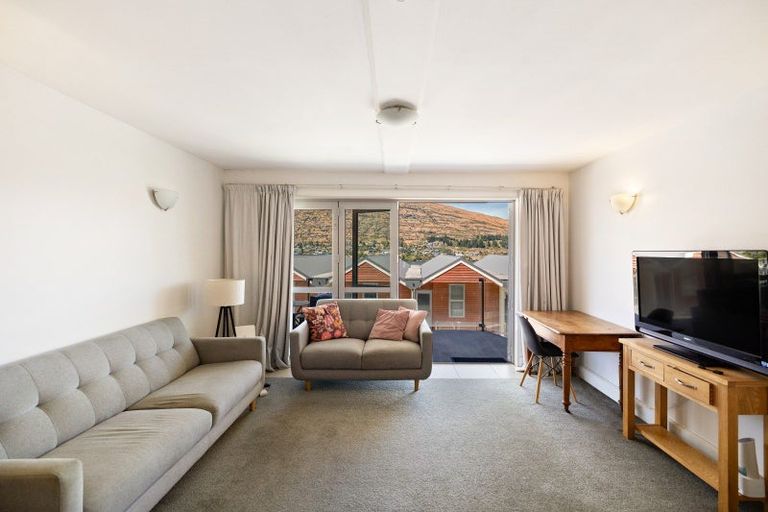 Photo of property in Breakfree Alpine Village, 4/643 Frankton Road, Queenstown, 9300