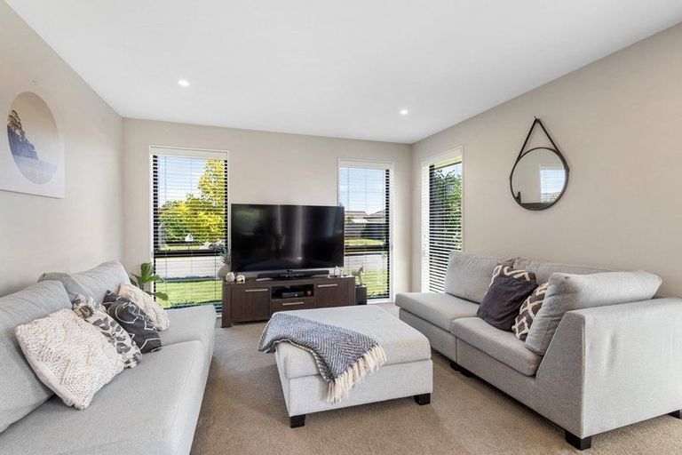 Photo of property in 11 Colebrook Drive, Rolleston, 7614