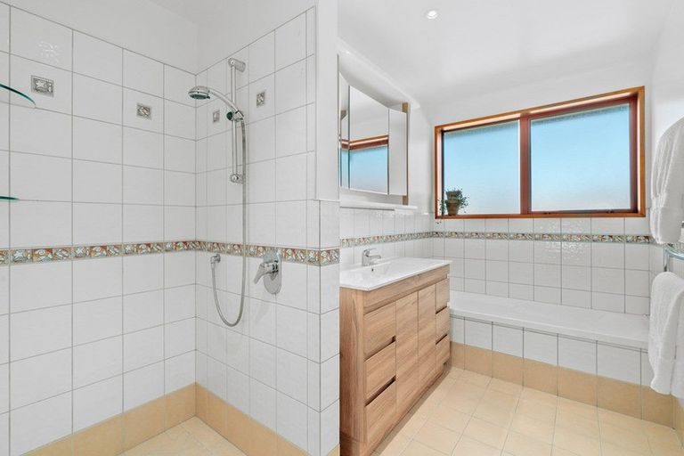 Photo of property in 97 Mount Iron Drive, Wanaka, 9305