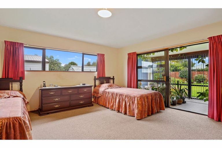 Photo of property in 17 Kingsbury Avenue, Rangiora, 7400