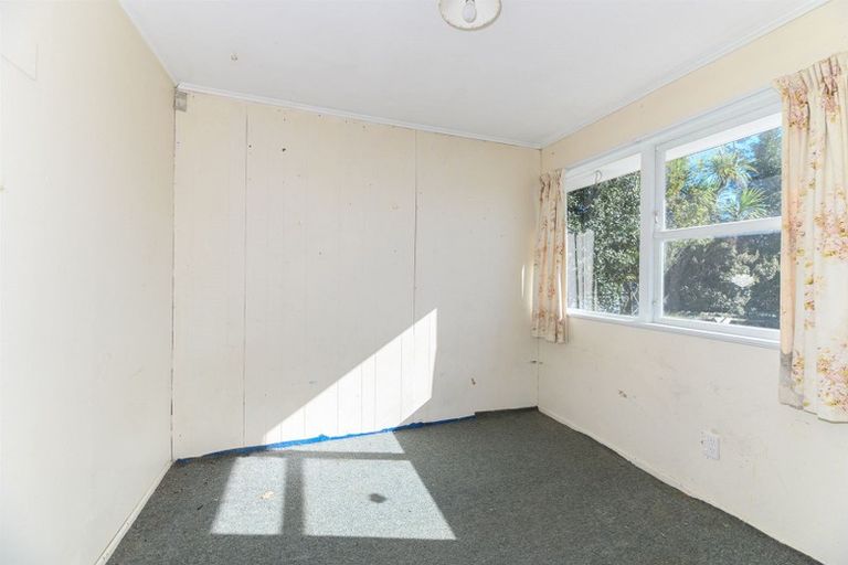 Photo of property in 3 Pendlebury Street, Green Bay, Auckland, 0604