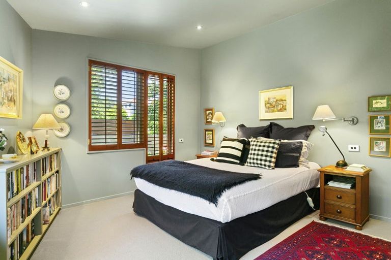 Photo of property in 10 Oregon Drive, Rainbow Point, Taupo, 3330