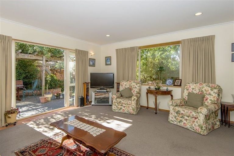 Photo of property in 182 Cashmere Road, Hoon Hay, Christchurch, 8025