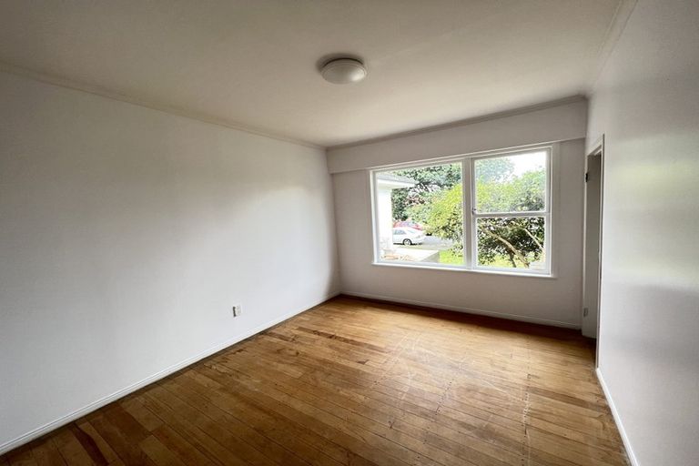 Photo of property in 121 Gills Road, Bucklands Beach, Auckland, 2014