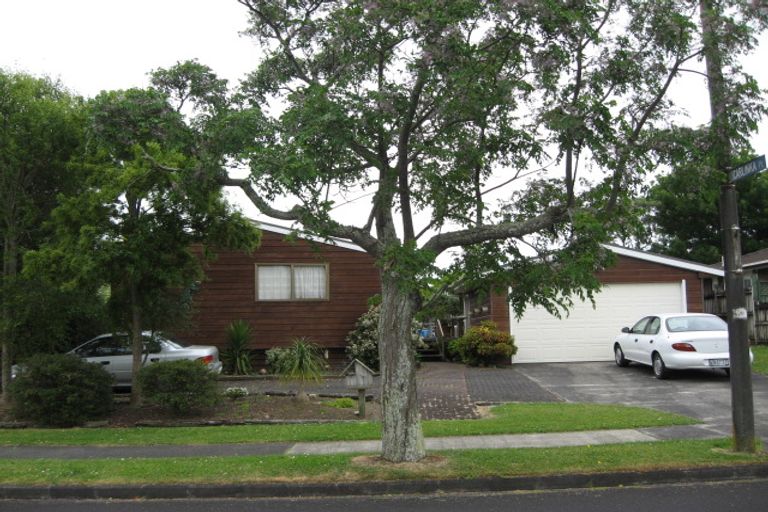 Photo of property in 164 Walter Strevens Drive, Conifer Grove, Takanini, 2112