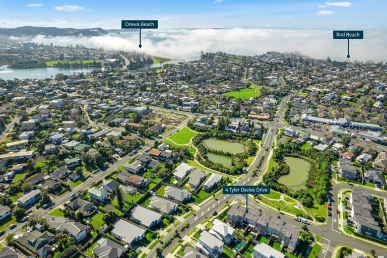 Photo of property in 4 Tyler Davies Drive, Red Beach, 0932