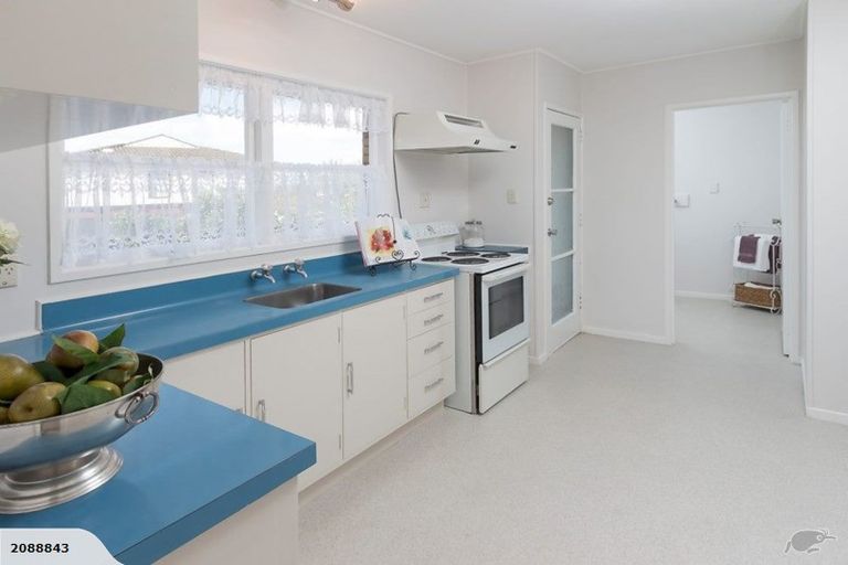 Photo of property in 26 Walworth Avenue, Pakuranga Heights, Auckland, 2010