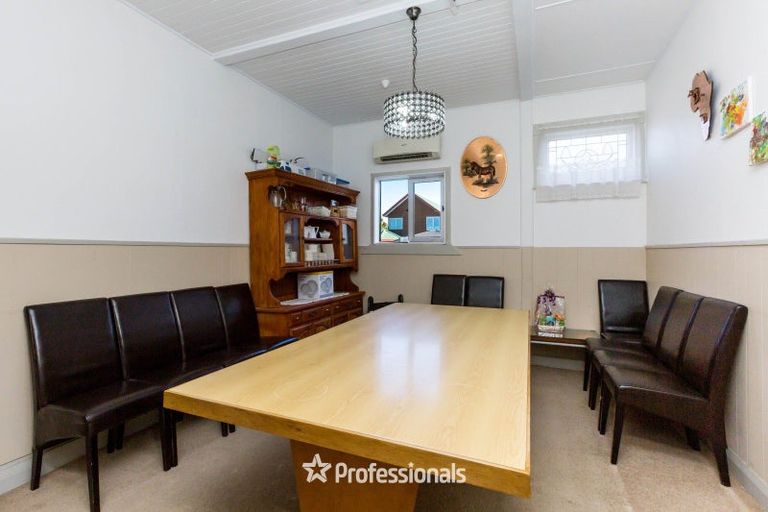 Photo of property in 24 Bouverie Street, Petone, Lower Hutt, 5012