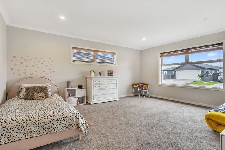 Photo of property in 22 Kaituna Place, Te Awa, Napier, 4110