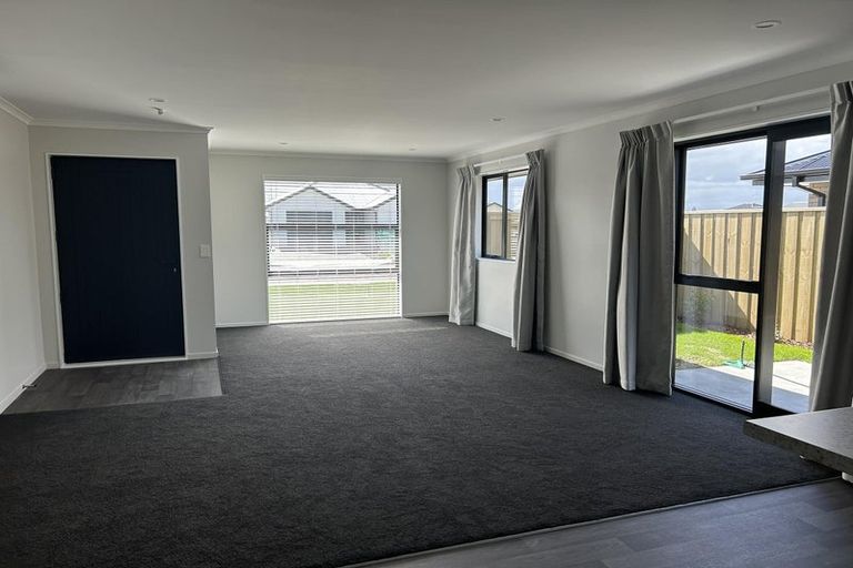 Photo of property in 4 Henshaw Street, Woodend, 7610