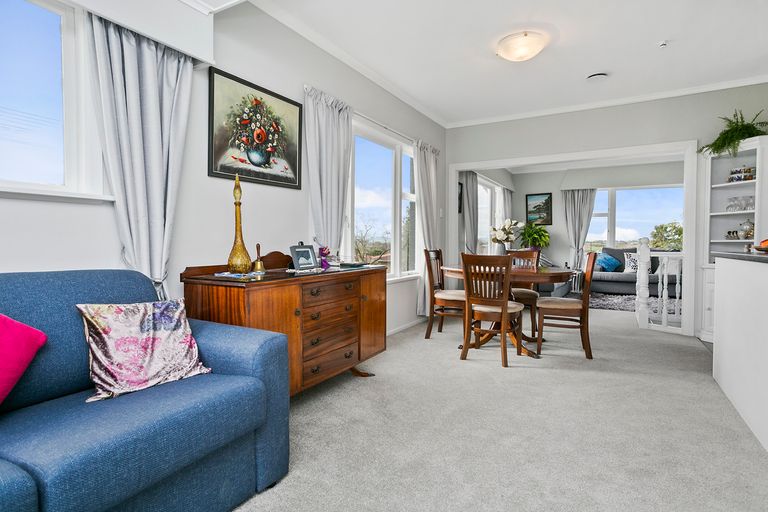 Photo of property in 2 Mountain View Drive, Te Awamutu, 3800