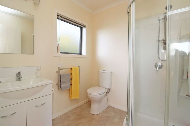 Photo of property in 11 Oakham Street, Hampden, 9410