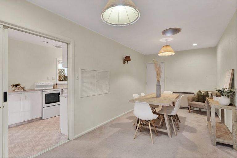 Photo of property in 8 Skye Place, Burnside, Christchurch, 8053