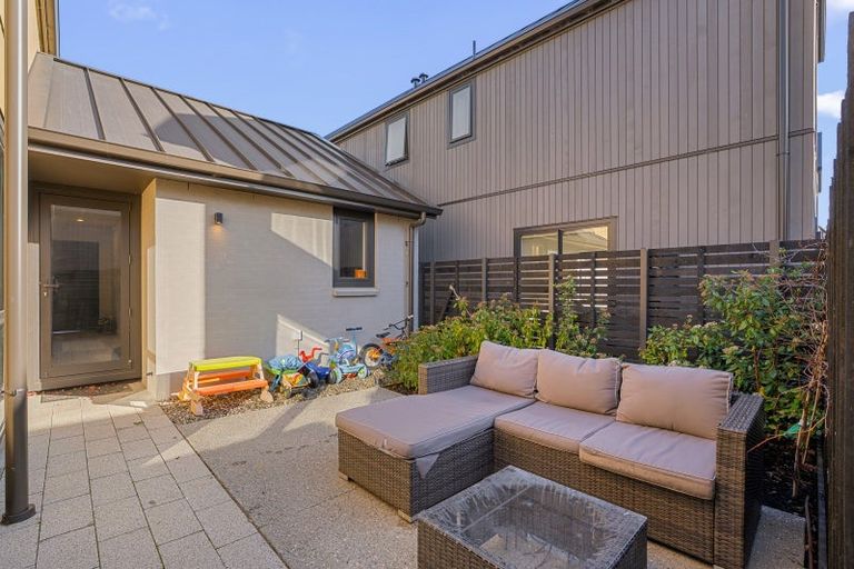 Photo of property in 40 Mulholland Drive, Jacks Point, 9371