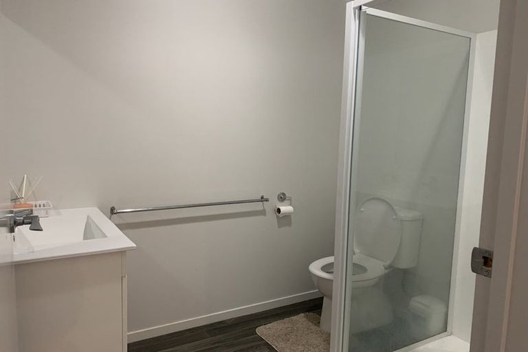 Photo of property in 83 Kaimoana Street, Weymouth, Auckland, 2103